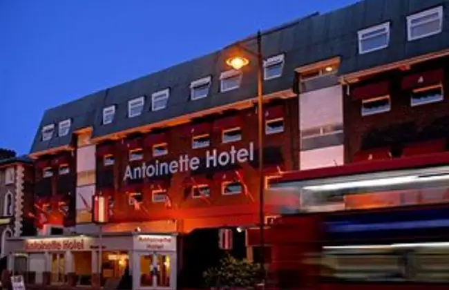 Antoinette Hotel Wimbledon Hotel in London