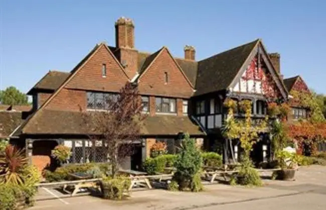The Ely Hotel Hotel in Camberley