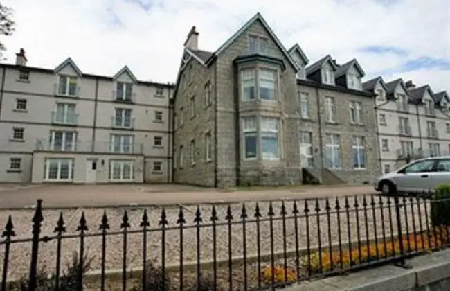 Fiona Mair Apartments Hotel in Aberdeen