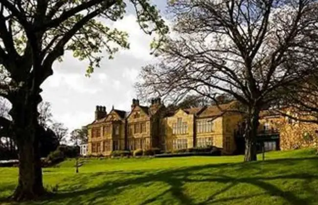 Marriott Hollins Hall Hotel and Country Club Hotel in Shipley