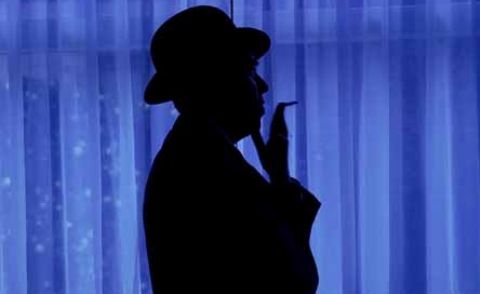 Rude Magritte drawings to go on show