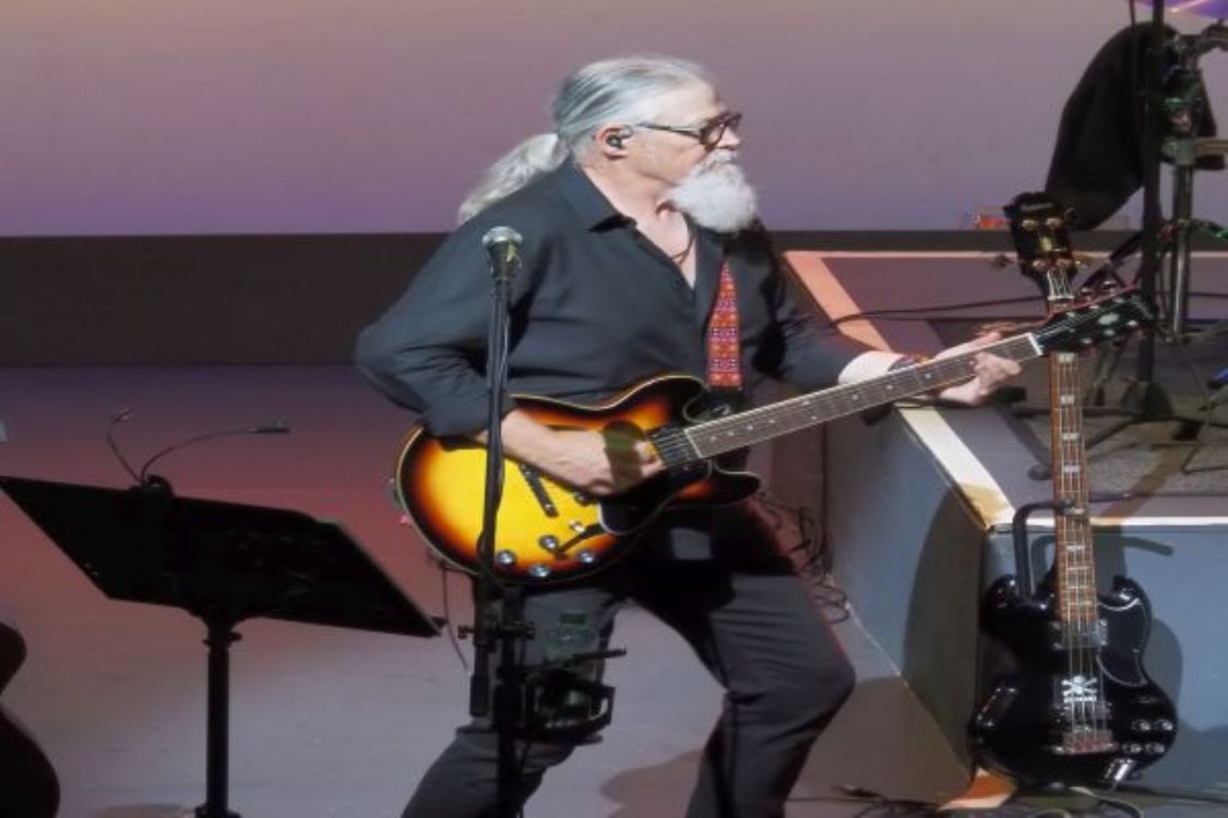 The Searchers and Hollies Experience, Nottingham