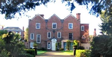 Belgrave Hall And Gardens