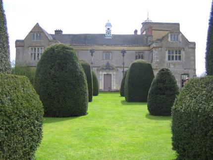 Archaeology handling and kids clay making