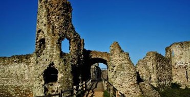 Pevensey Castle 